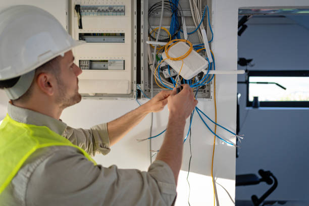 Best Circuit Breaker Repair  in Red Bay, AL